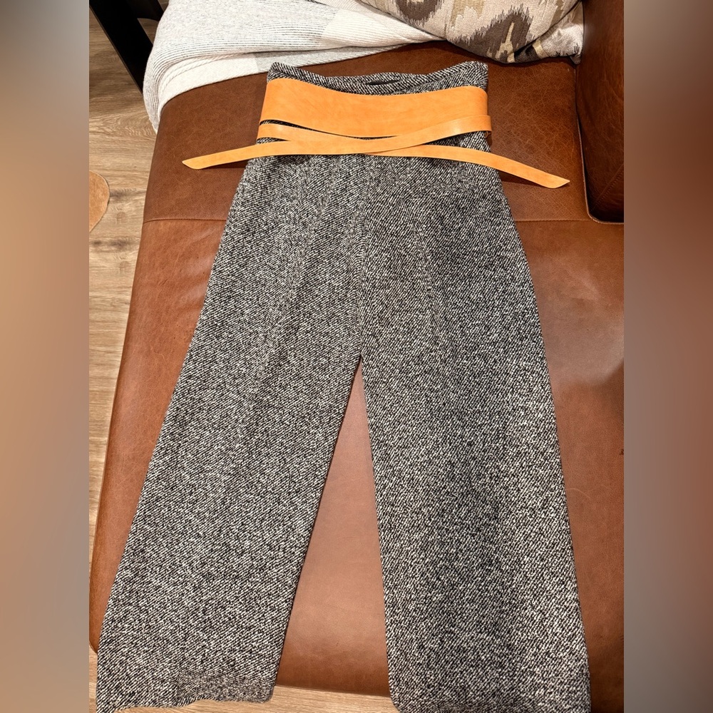 Ann Taylor Stylish Speckled Black and White Women's Pants